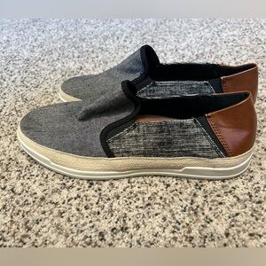 Men’s Steve Madden men’s 9.5 Sandbarr Navy Espadrilles slip on Sneakers
